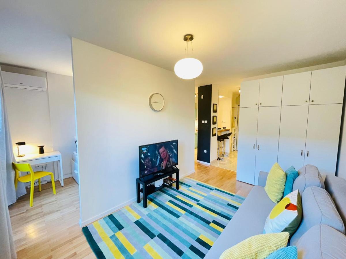 Apartamento Peony Holló *